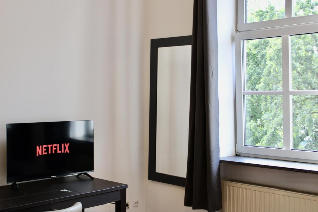 Linz City Appartements 24H Check-In Buitenkant foto